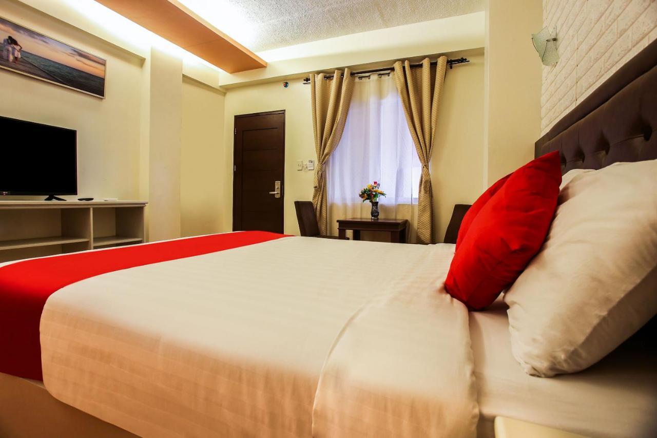 Hotel Super Oyo Capital O 786 Kwe And Angeles