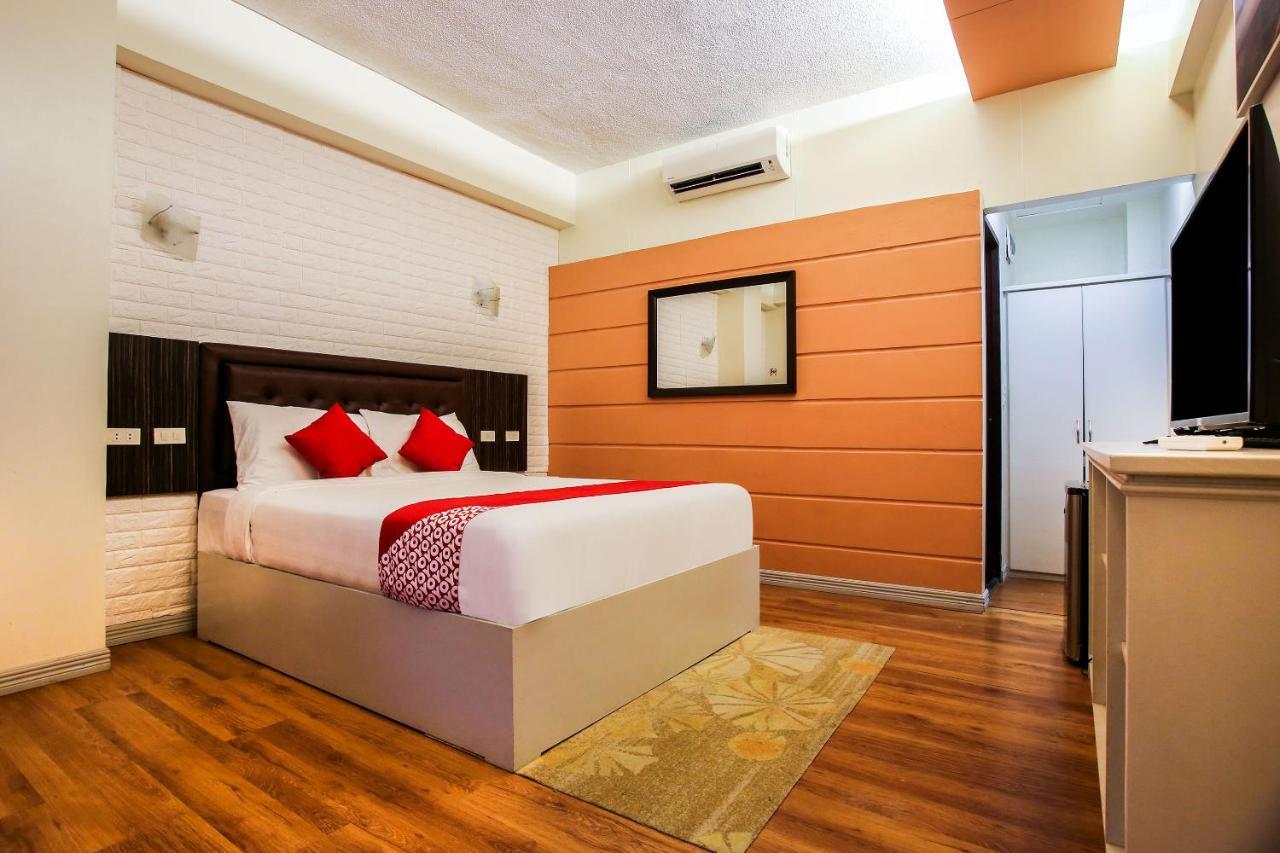 Super Oyo Capital O 786 Kwe And Hotel