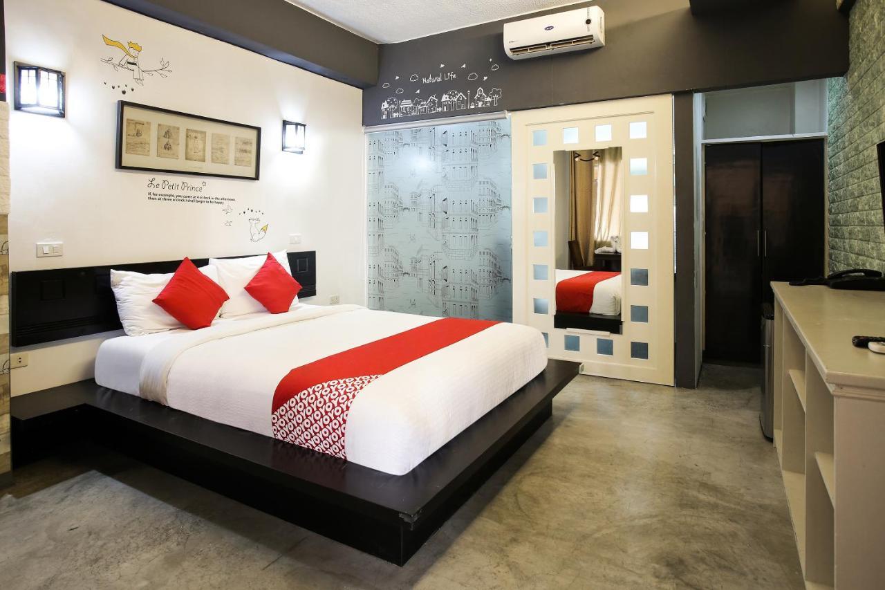 Hotel Super Oyo Capital O 786 Kwe And