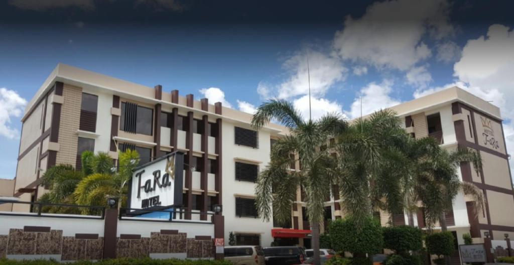 Hotel Super Oyo Capital O 786 Kwe And 3*